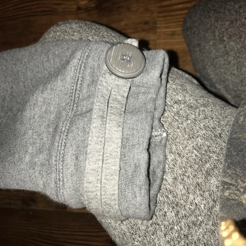 Gray jacket - Picture 6 of 7